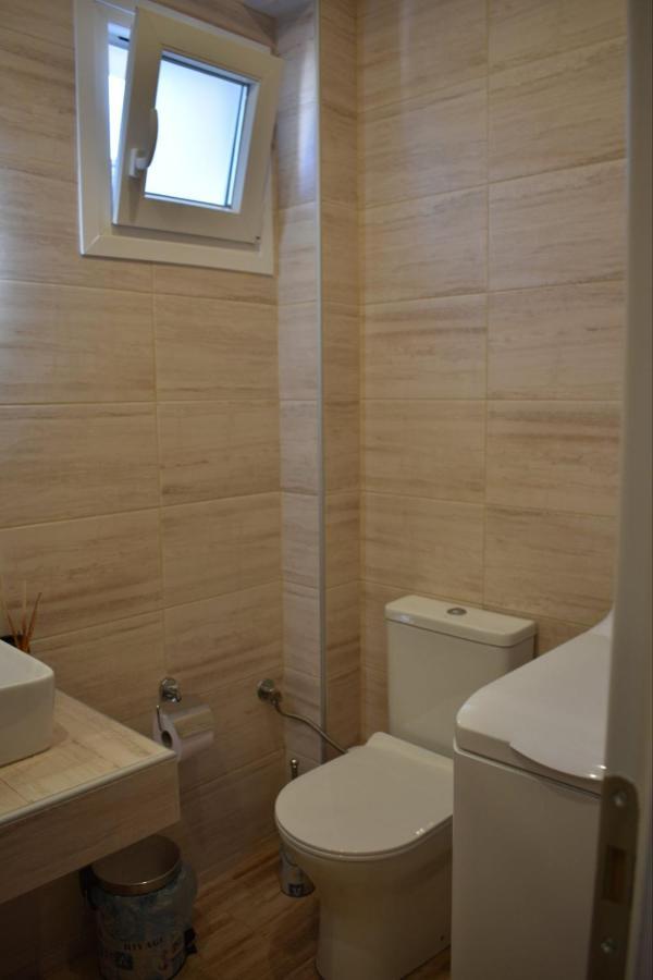 Emily Apartment -N.Kallikratia Nea Kallikrateia ภายนอก รูปภาพ