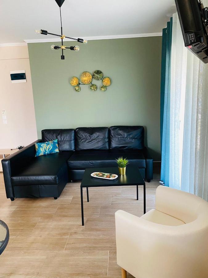 Emily Apartment -N.Kallikratia Nea Kallikrateia ภายนอก รูปภาพ