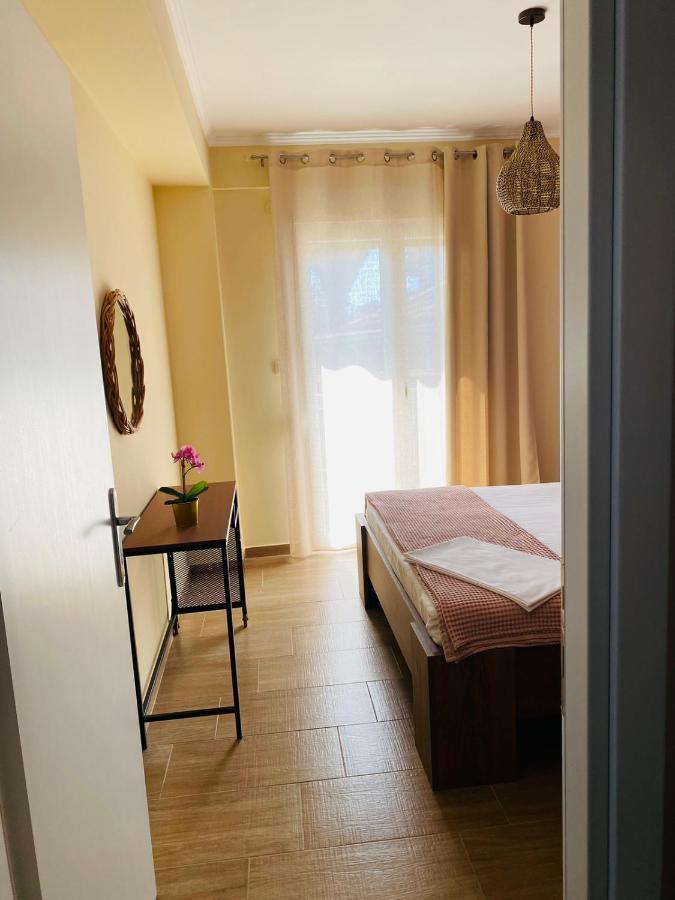 Emily Apartment -N.Kallikratia Nea Kallikrateia ภายนอก รูปภาพ